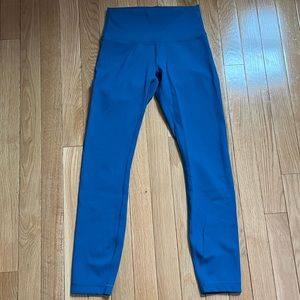 LuLuLemon Wunder Train High-Rise Tight 25", Size 4